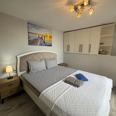 Entire 3-story Seaside Villa, Sea View With Garden Casa vacanze Ayvalı